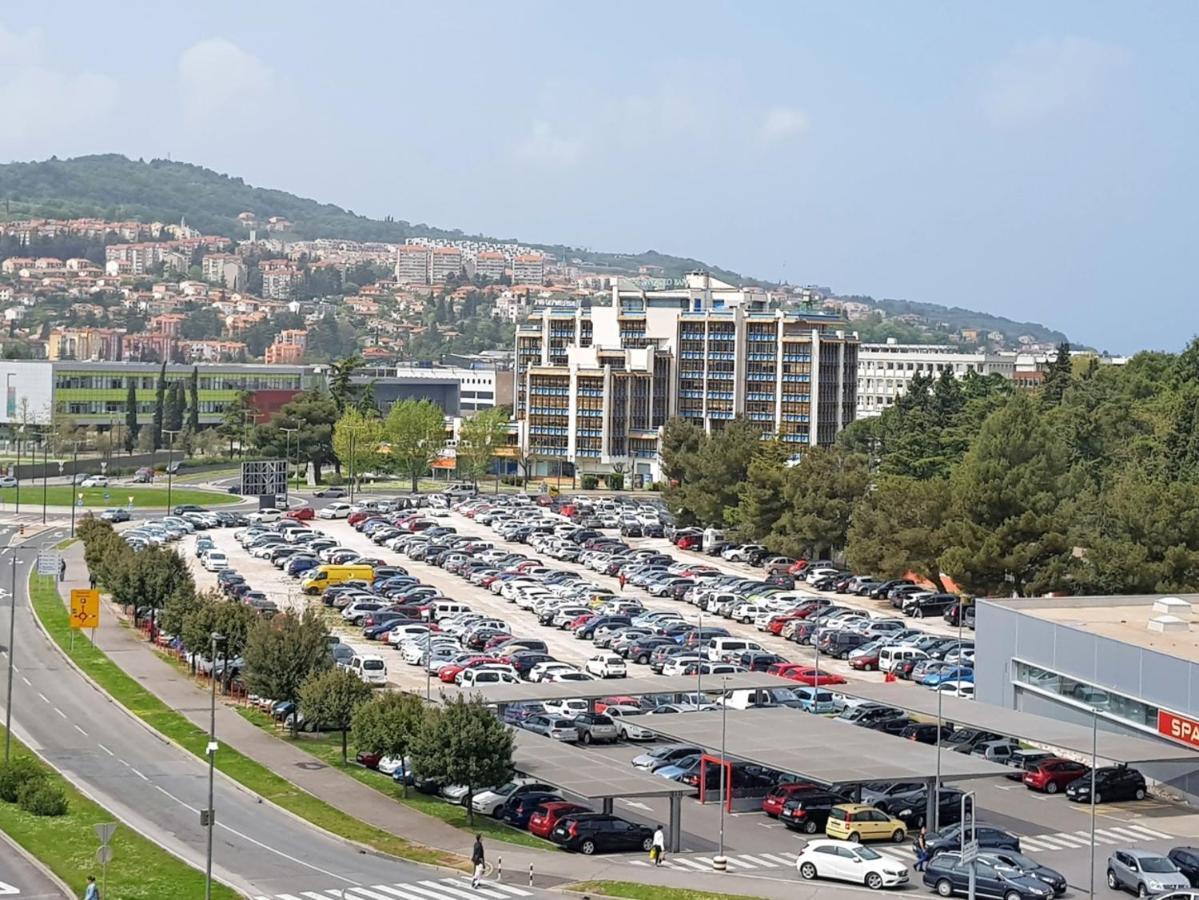 Balance Apartments Koper Luaran gambar